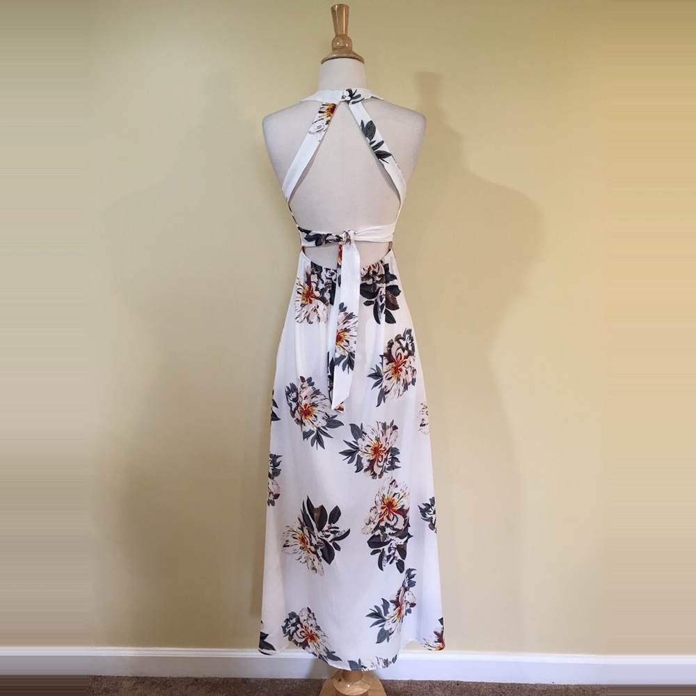 Tie Back Floral Halter Maxi Dress - Picture 6 of 8